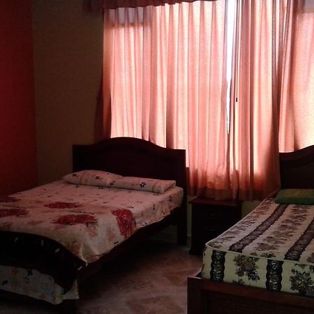 טנה Hostal Jireh מראה חיצוני תמונה