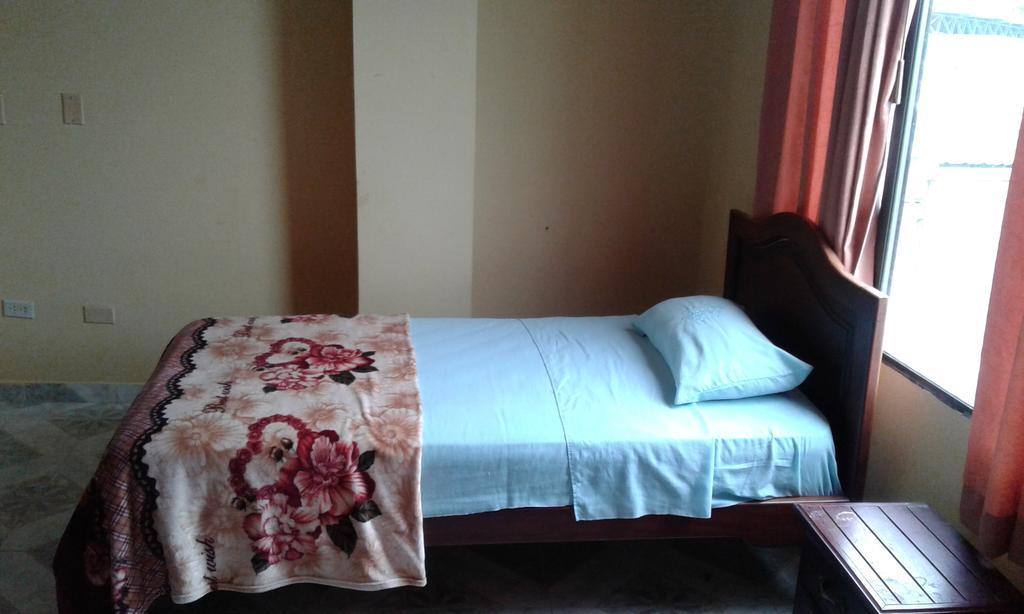 טנה Hostal Jireh מראה חיצוני תמונה